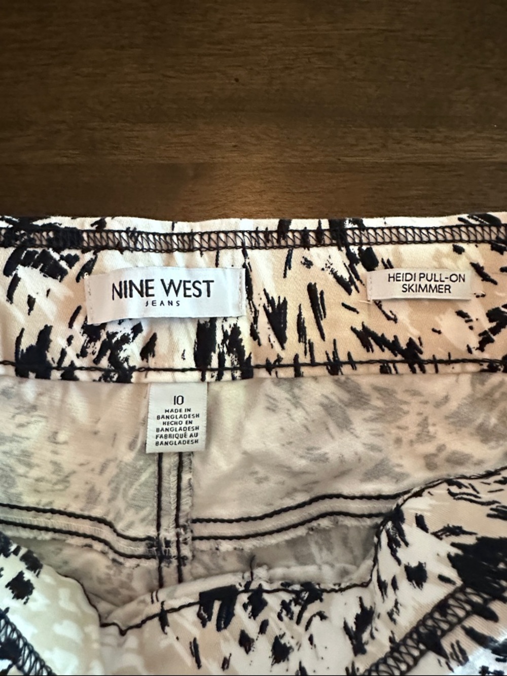 Nine West Black, Tan, & White Heidi Pull-On Skimmer Shorts - Picture 2 of 13